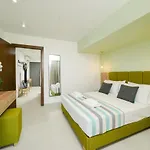 Ξενοδοχείο με διαμερίσματα Miracle By Klisma Σκάλα Καλλιράχης